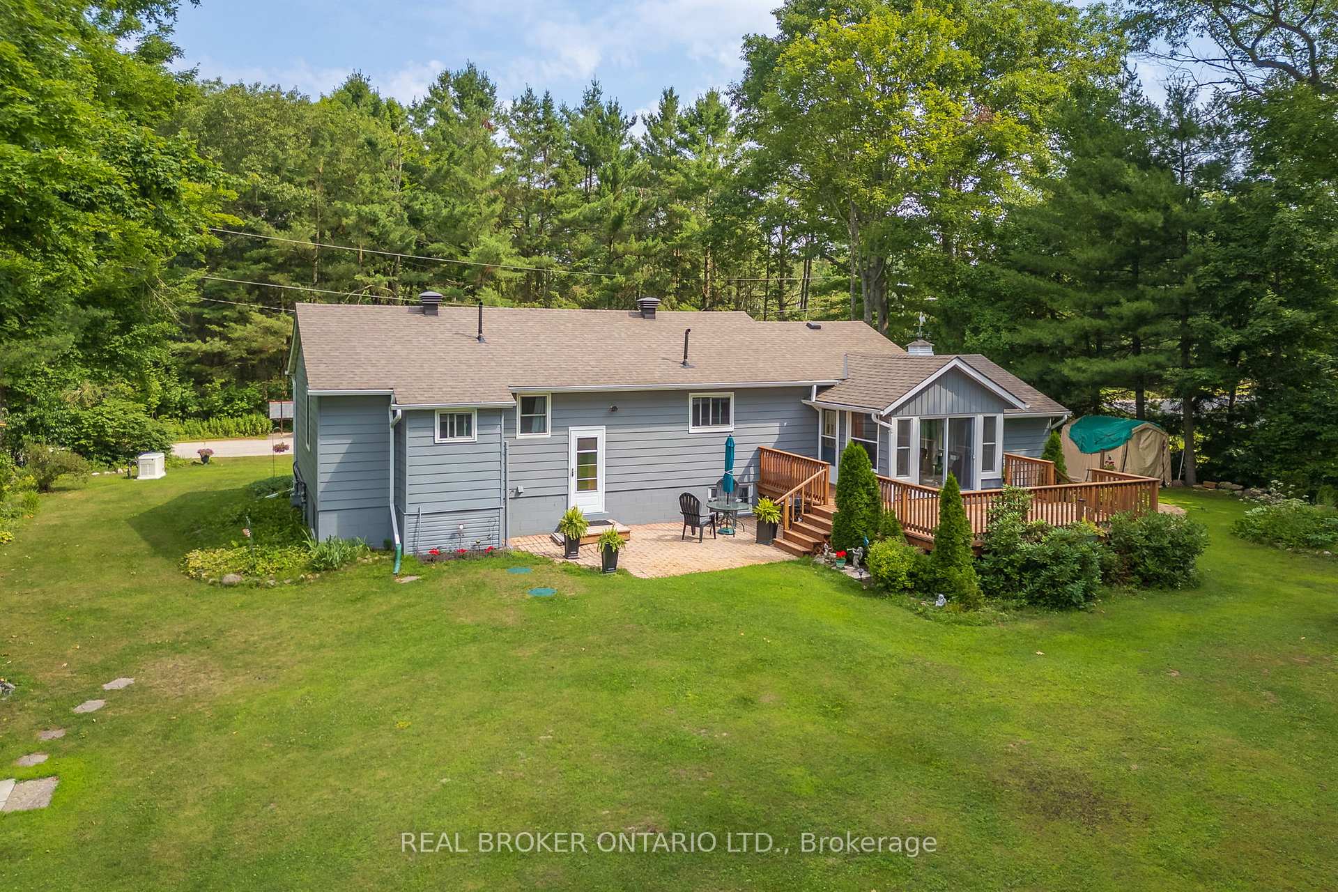 Photo 11 of 145 Blanchard Street W, Gravenhurst, Muskoka (S) — HOMEH