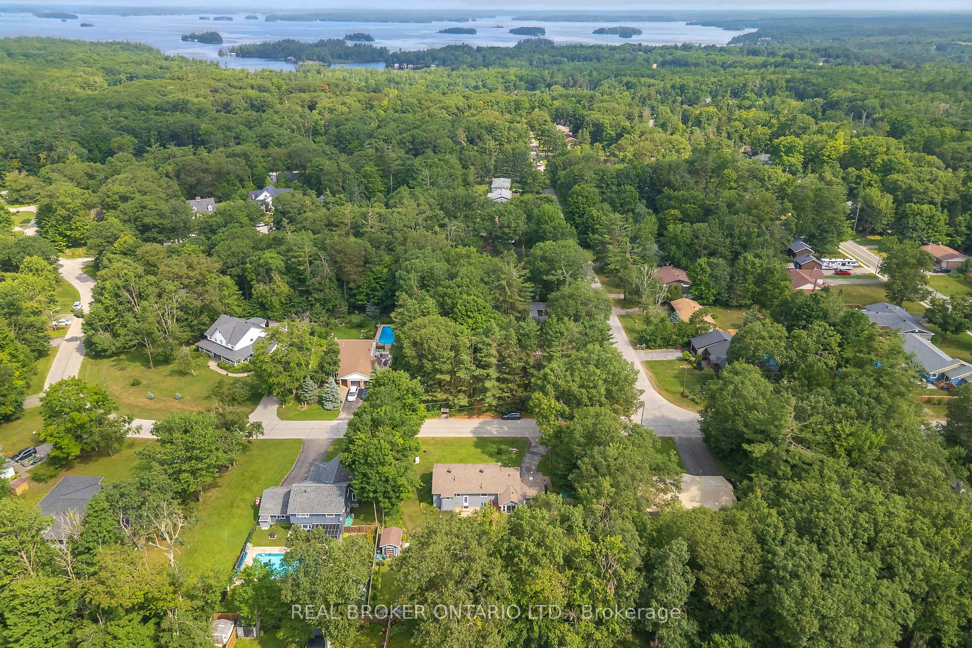 Photo 14 of 145 Blanchard Street W, Gravenhurst, Muskoka (S) — HOMEH