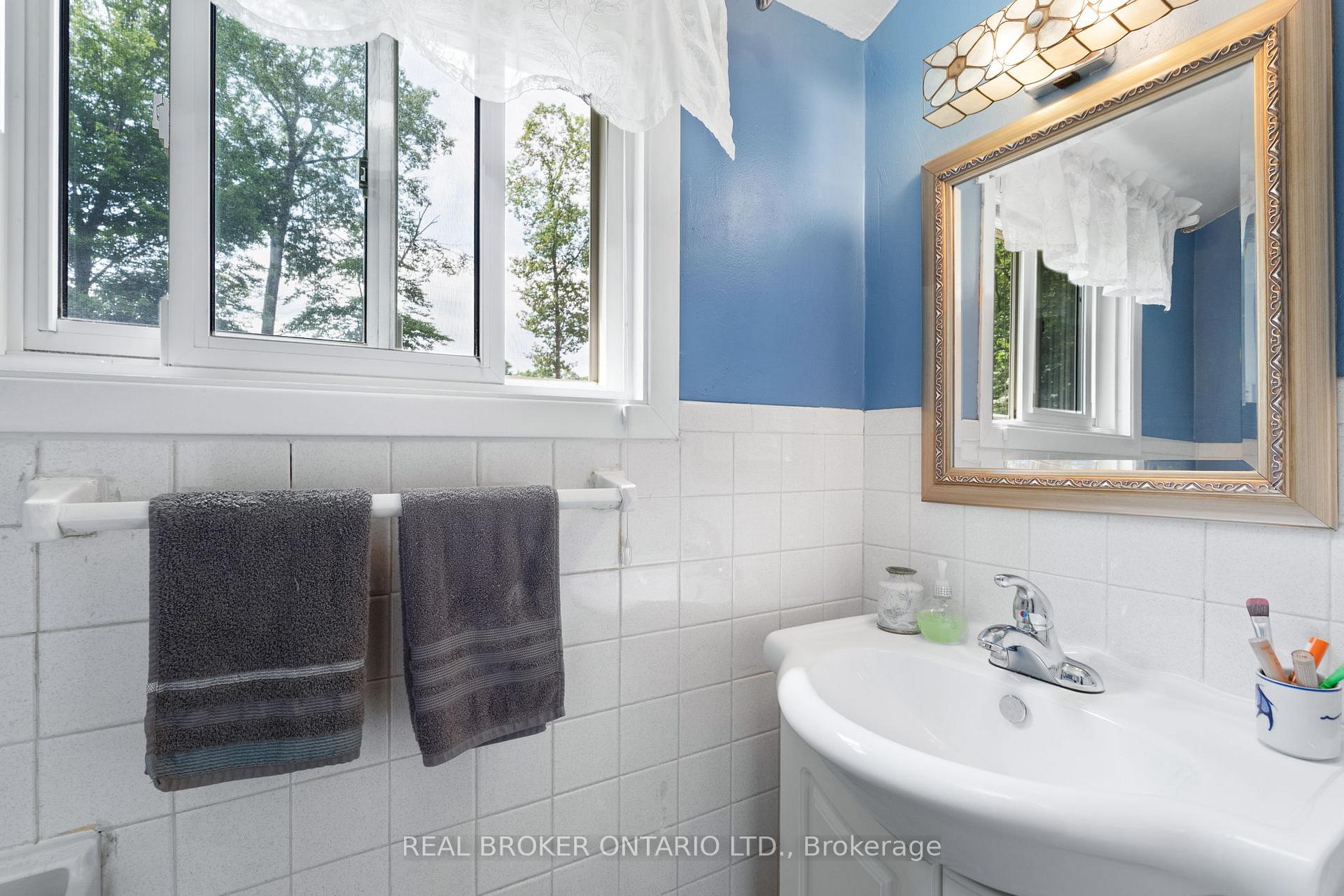 Photo 28 of 145 Blanchard Street W, Gravenhurst, Muskoka (S) — HOMEH