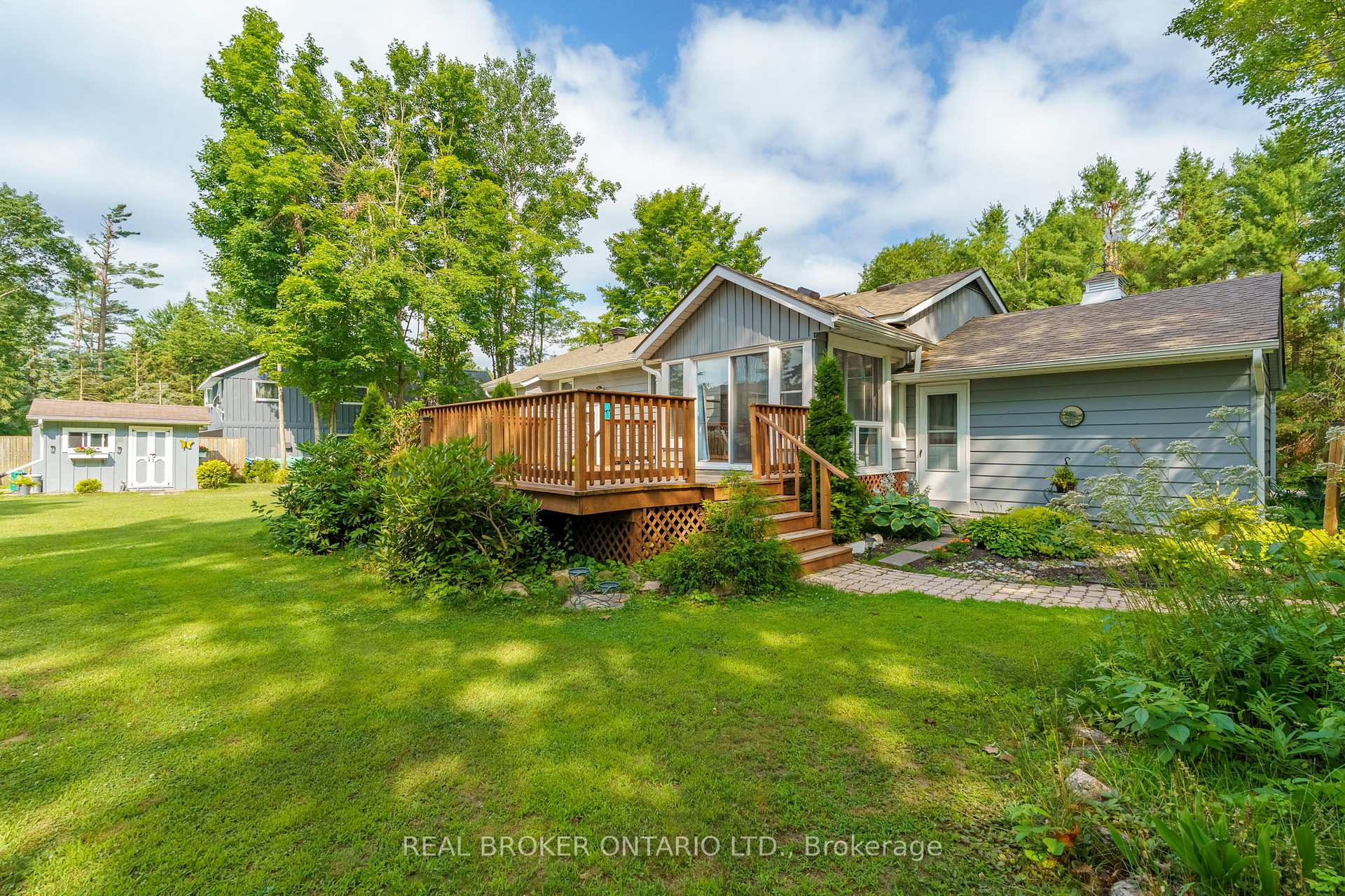 Photo 36 of 145 Blanchard Street W, Gravenhurst, Muskoka (S) — HOMEH