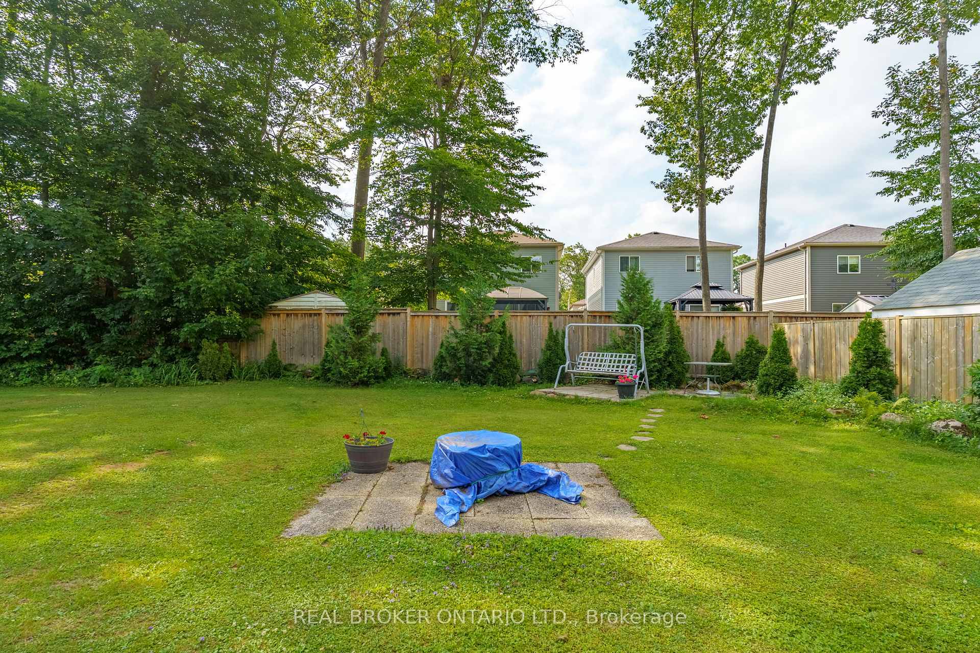 Photo 43 of 145 Blanchard Street W, Gravenhurst, Muskoka (S) — HOMEH