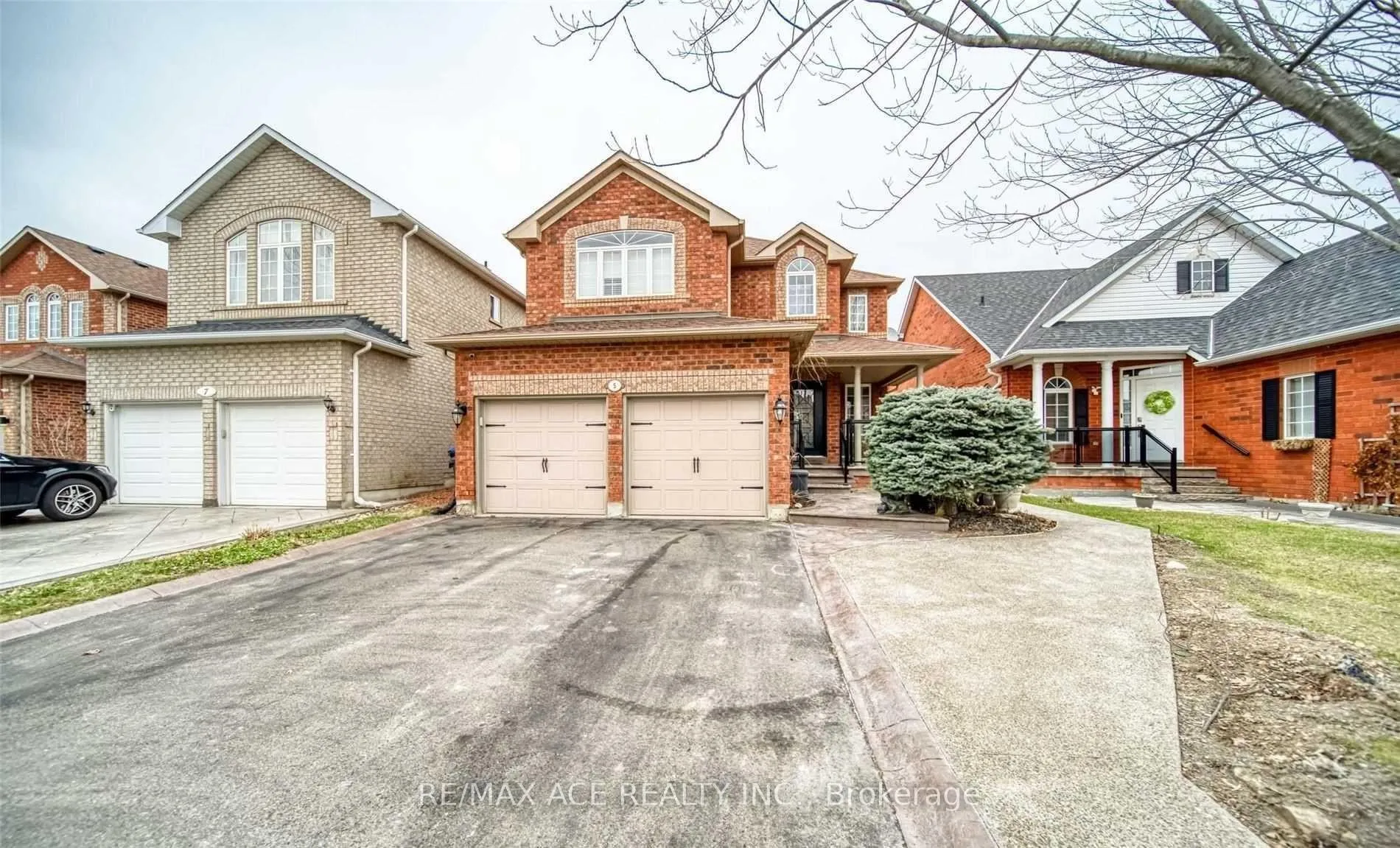 Photo 1 of Unit Bsmt, 5 Baybrook Road, Brampton, Snelgrove — HOMEH
