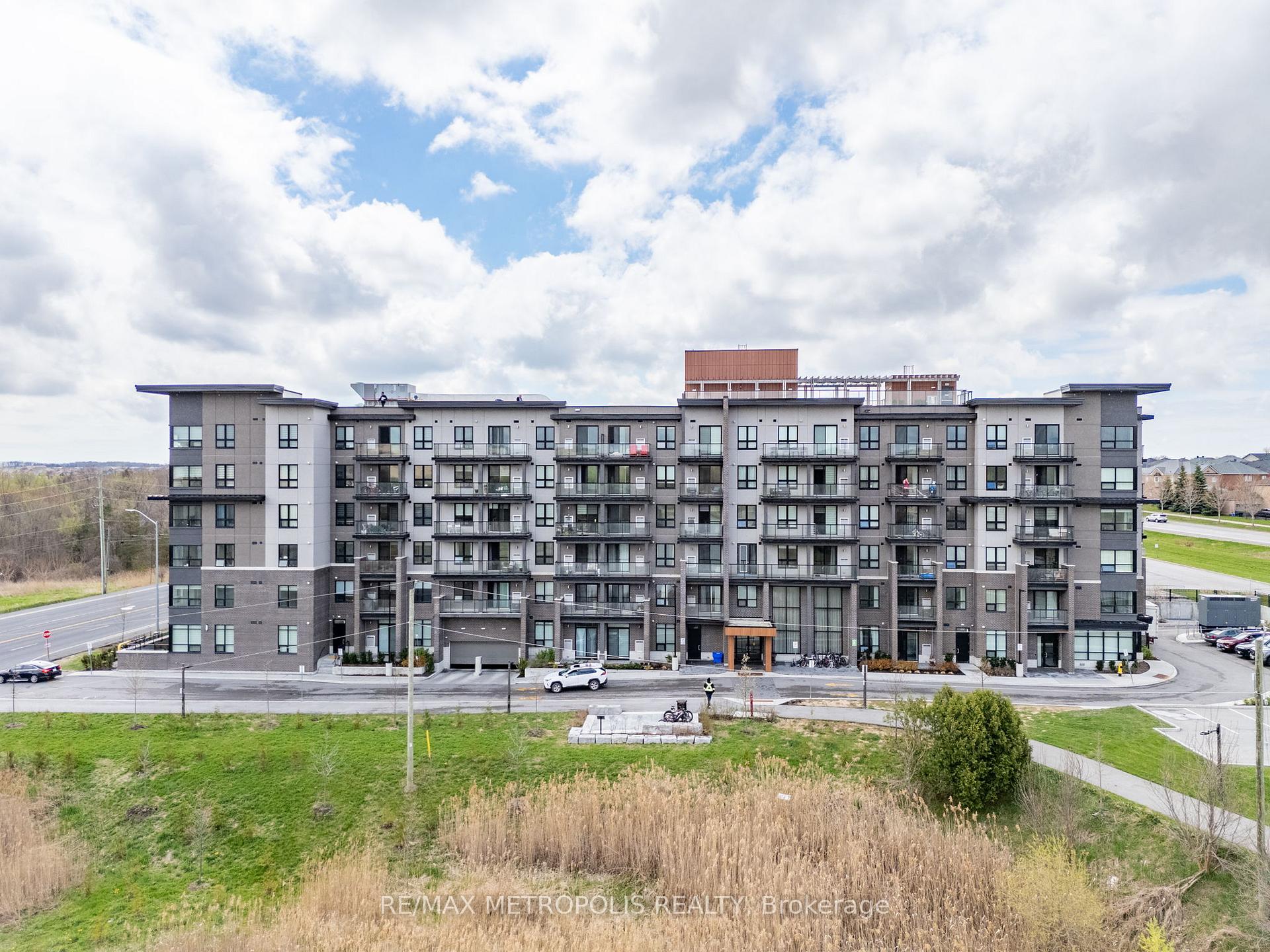 Photo 2 of Unit 212, 9700 Ninth Line, Markham, Greensborough — HOMEH