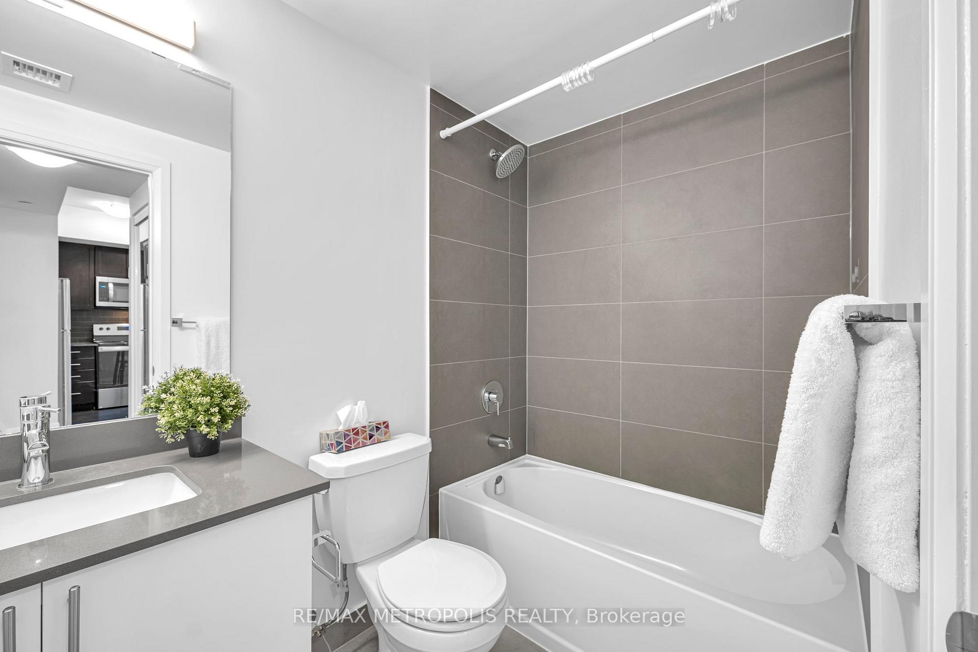 Photo 7 of Unit 212, 9700 Ninth Line, Markham, Greensborough — HOMEH