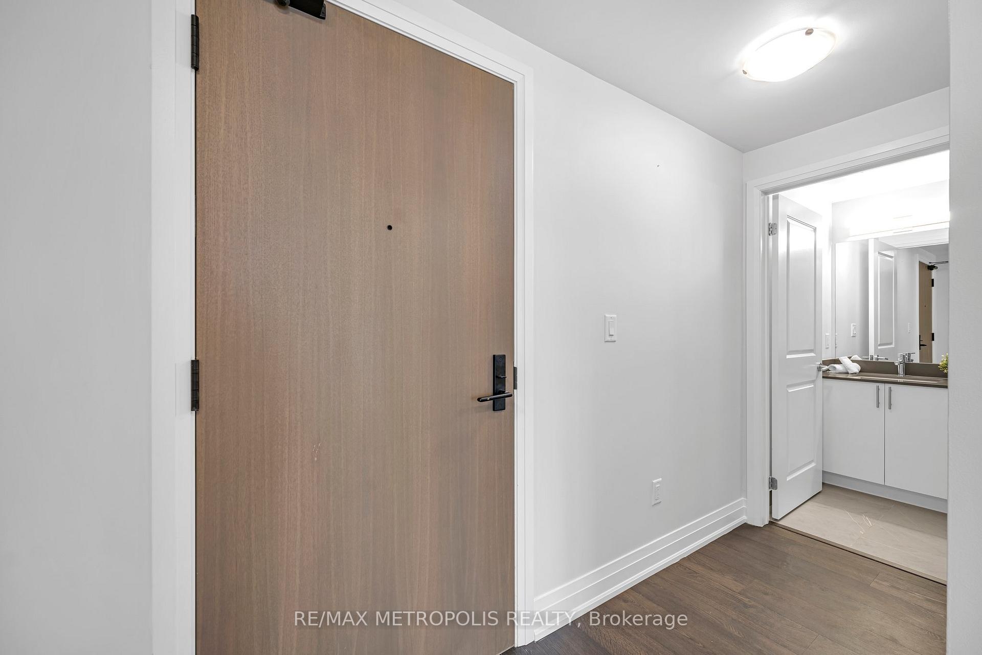 Photo 9 of Unit 212, 9700 Ninth Line, Markham, Greensborough — HOMEH