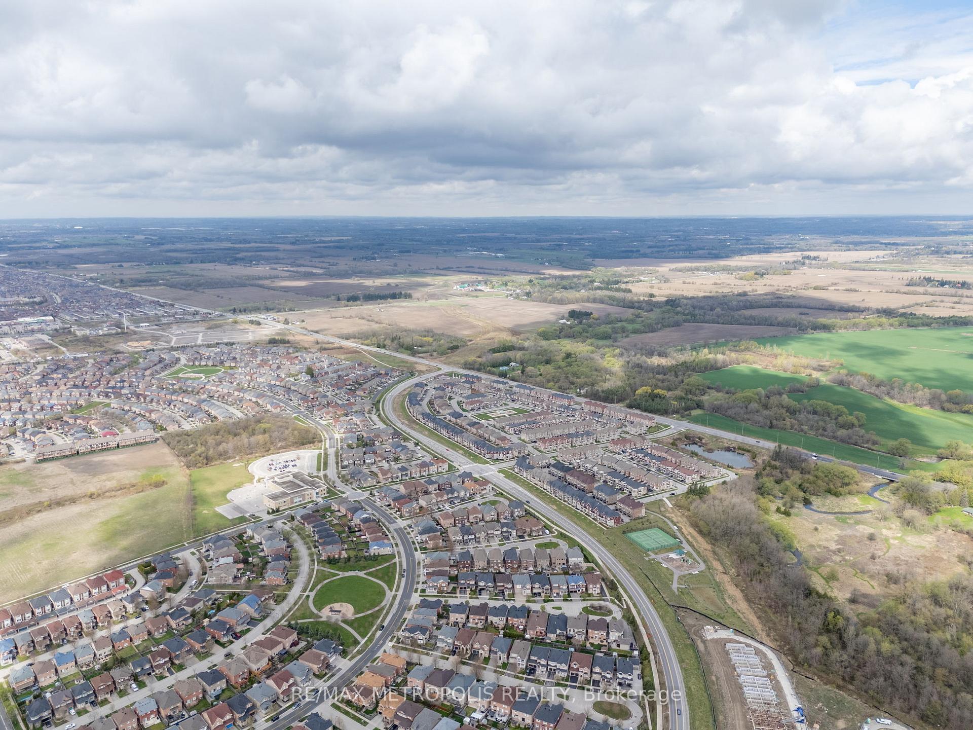 Photo 38 of Unit 212, 9700 Ninth Line, Markham, Greensborough — HOMEH