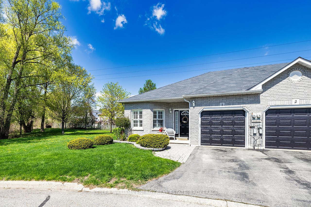 Photo 4 of Unit 1, 1111 Wilson Road N, Oshawa, Pinecrest — HOMEH