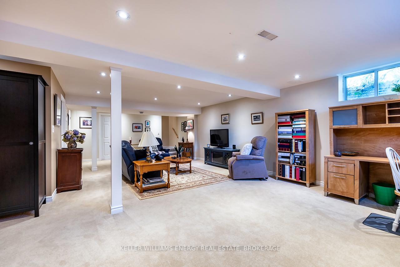 Photo 37 of Unit 1, 1111 Wilson Road N, Oshawa, Pinecrest — HOMEH