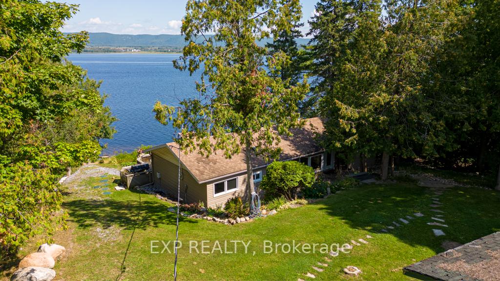 Photo 1 of 3094 Barlow Crescent, Ottawa, Dunrobin Shores — HOMEH