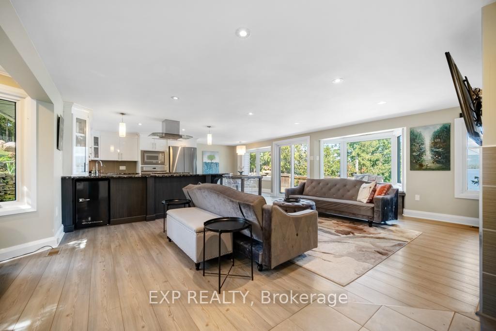 Photo 8 of 3094 Barlow Crescent, Ottawa, Dunrobin Shores — HOMEH