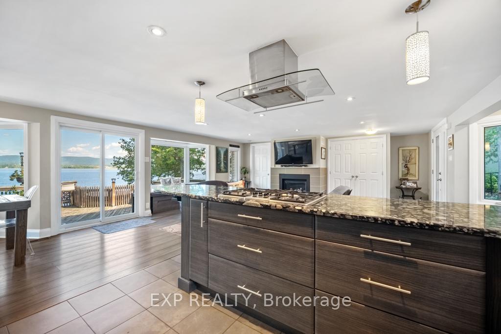 Photo 18 of 3094 Barlow Crescent, Ottawa, Dunrobin Shores — HOMEH