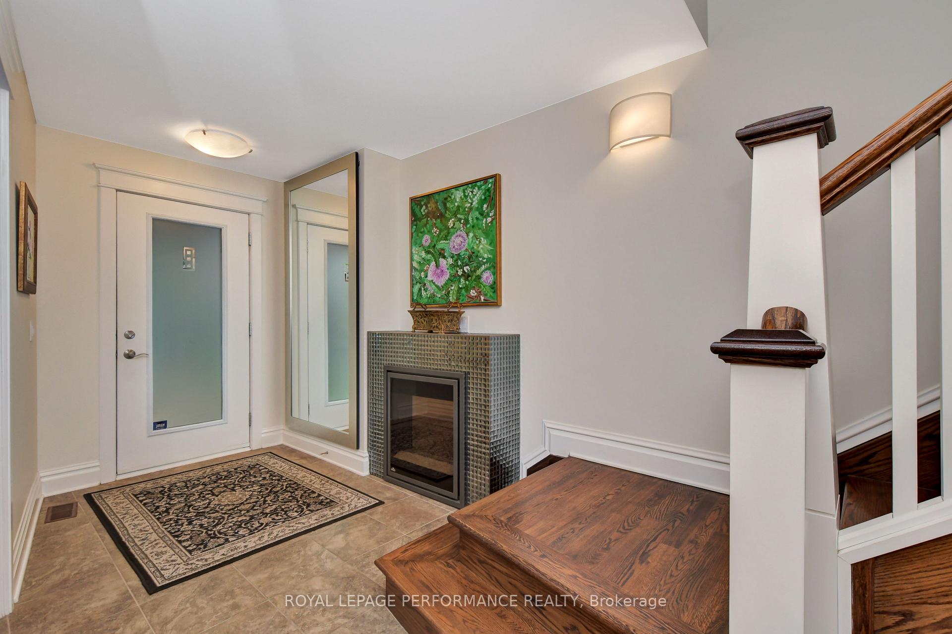 Photo 3 of 94 Bellwood Avenue, Ottawa, Old Ottawa South — HOMEH