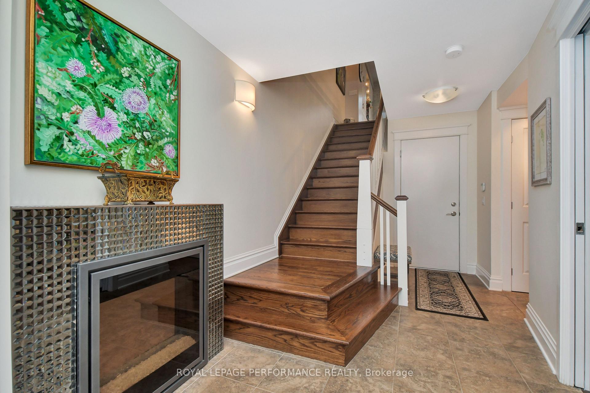 Photo 4 of 94 Bellwood Avenue, Ottawa, Old Ottawa South — HOMEH