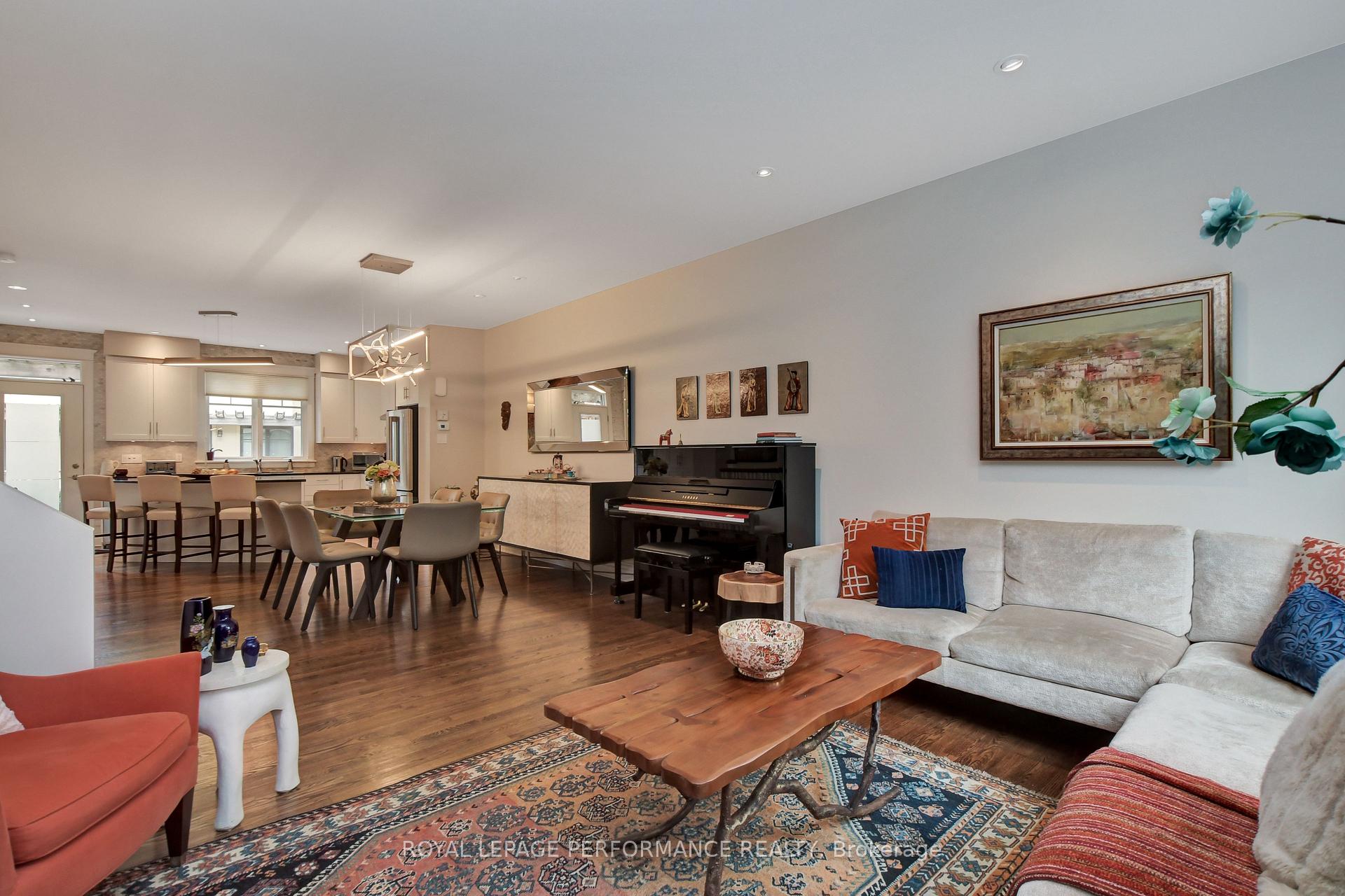 Photo 11 of 94 Bellwood Avenue, Ottawa, Old Ottawa South — HOMEH