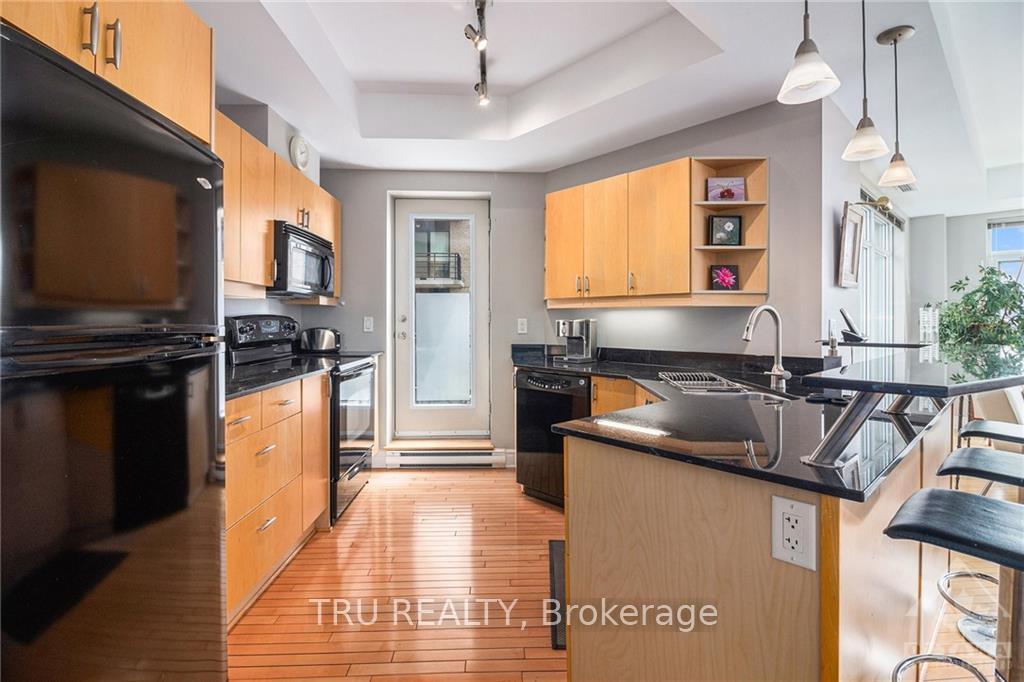 Photo 15 of Unit 1005, 85 Bronson Avenue, Ottawa, Ottawa Centre — HOMEH