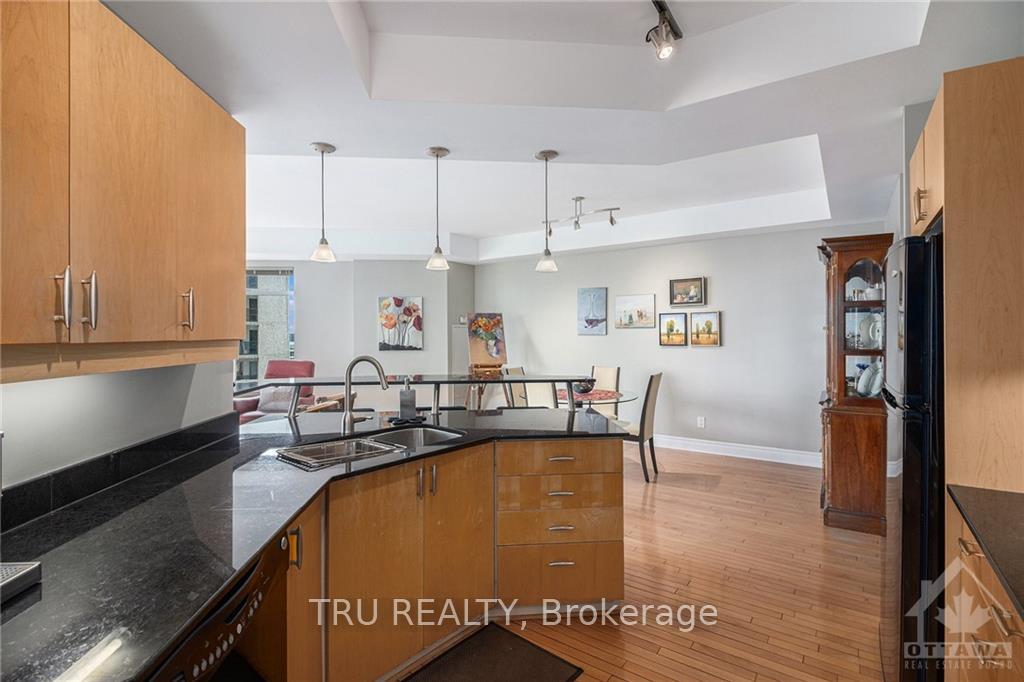 Photo 17 of Unit 1005, 85 Bronson Avenue, Ottawa, Ottawa Centre — HOMEH