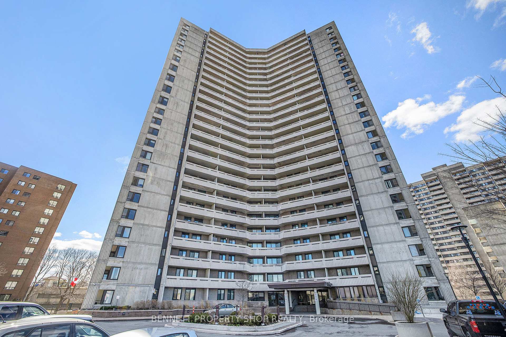 Photo 1 of Unit 705, 1171 Ambleside Drive, Ottawa, Woodroffe — HOMEH
