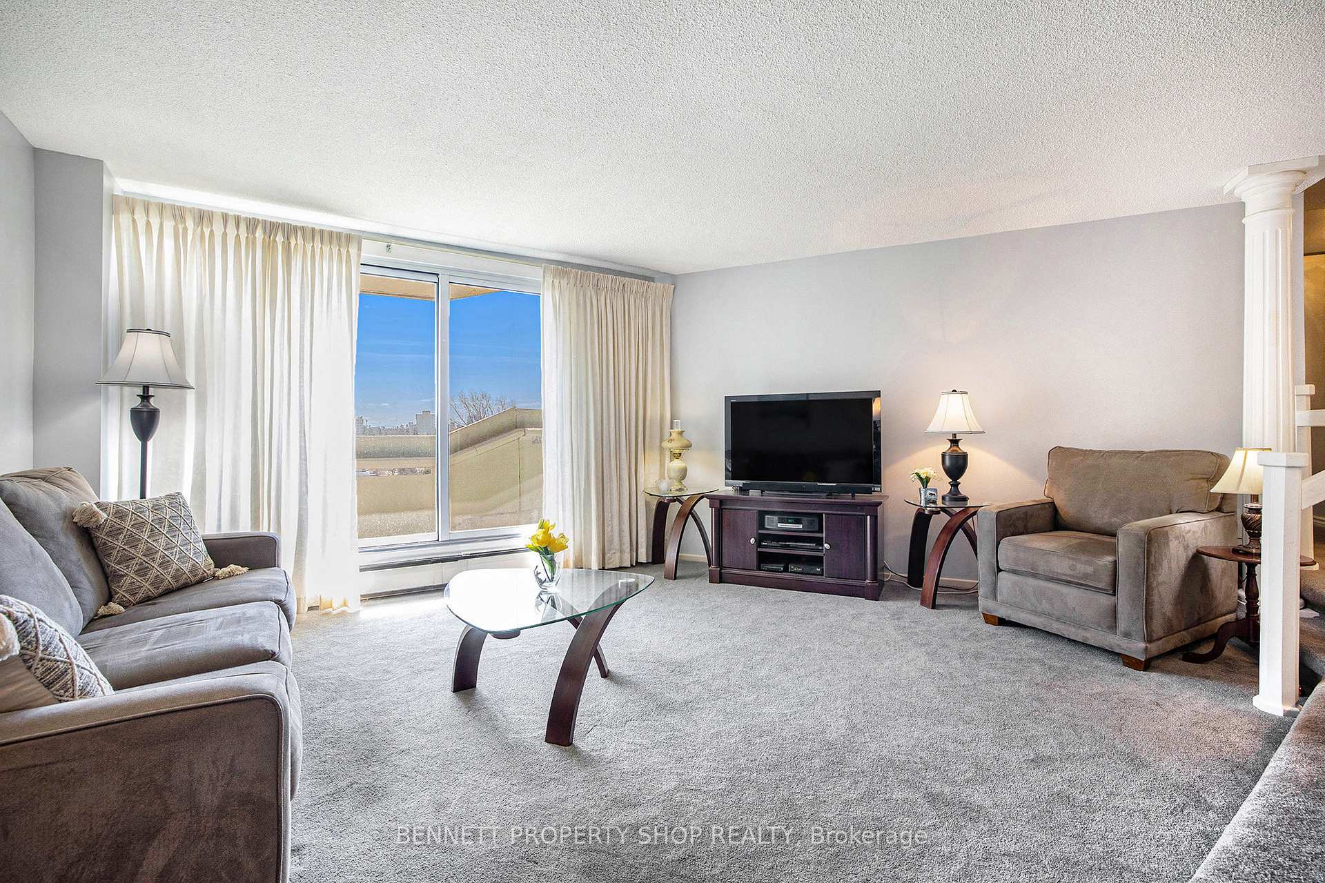 Photo 6 of Unit 705, 1171 Ambleside Drive, Ottawa, Woodroffe — HOMEH