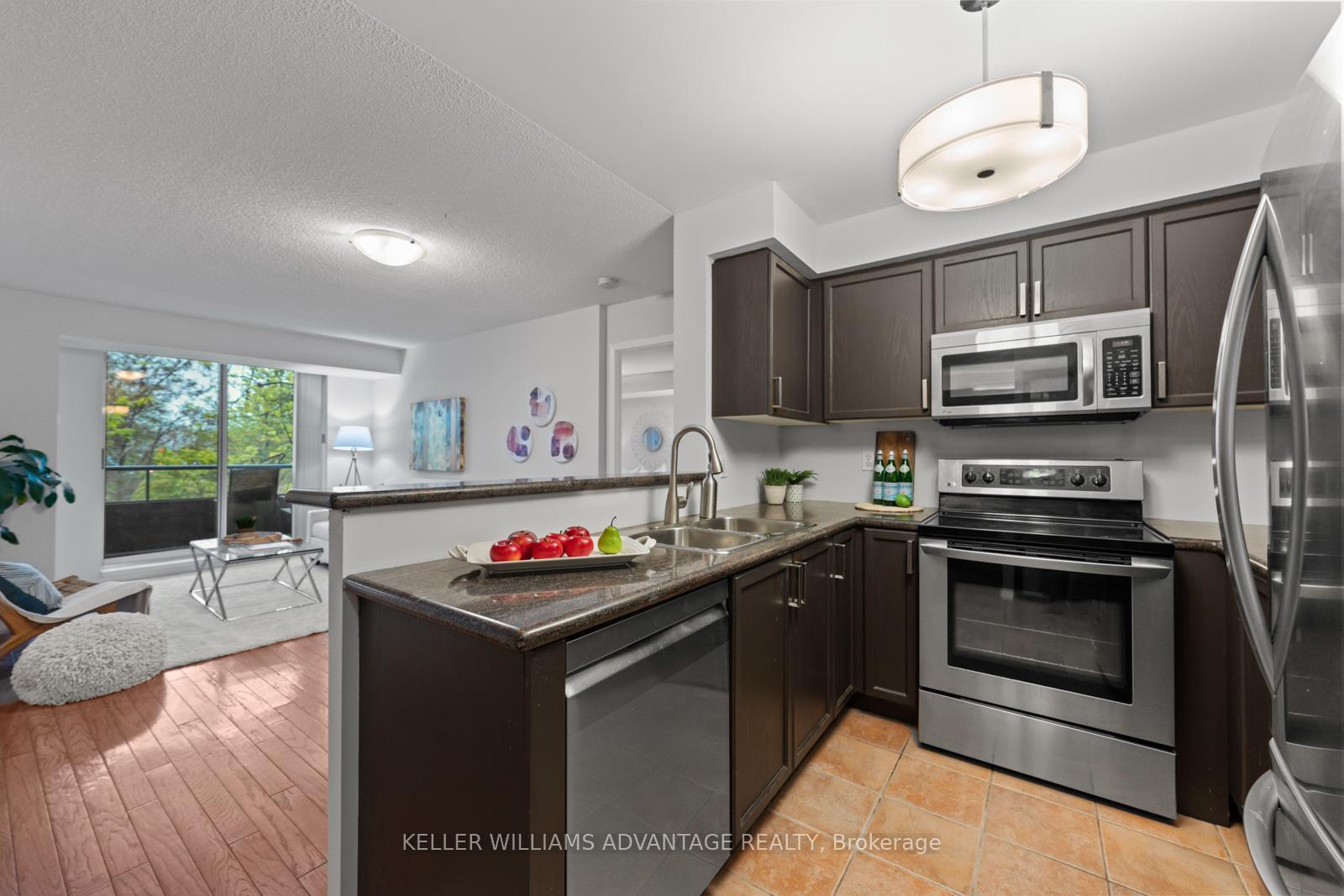 Photo 7 of Unit 210, 1733 Queen Street E, Toronto, The Beaches — HOMEH
