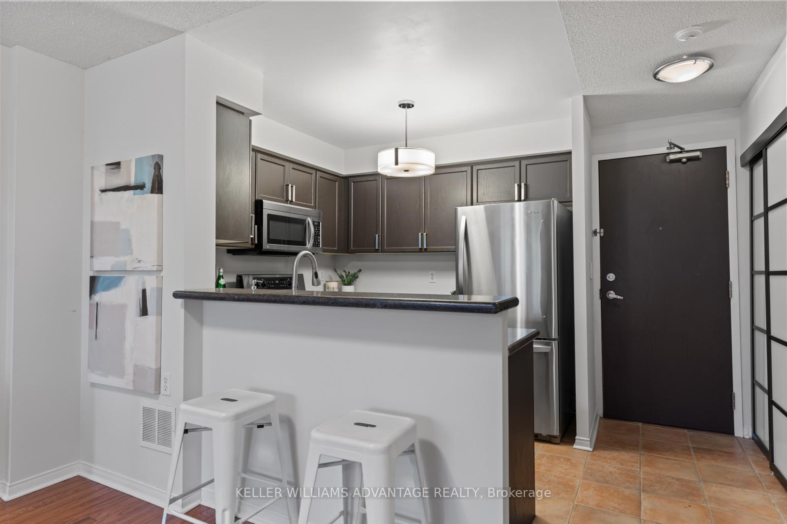 Photo 9 of Unit 210, 1733 Queen Street E, Toronto, The Beaches — HOMEH