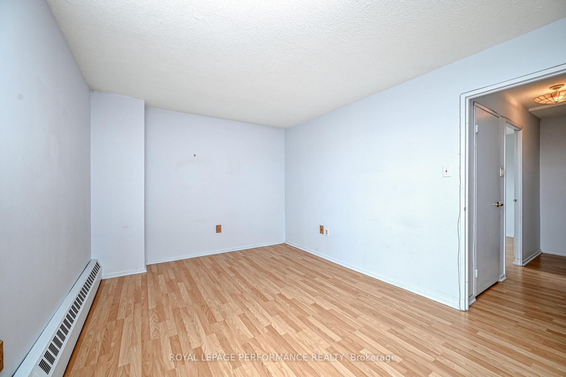 Photo 33 of Unit 308, 2400 Virginia Drive, Ottawa, Guildwood Estates - Urbandale Acres — HOMEH