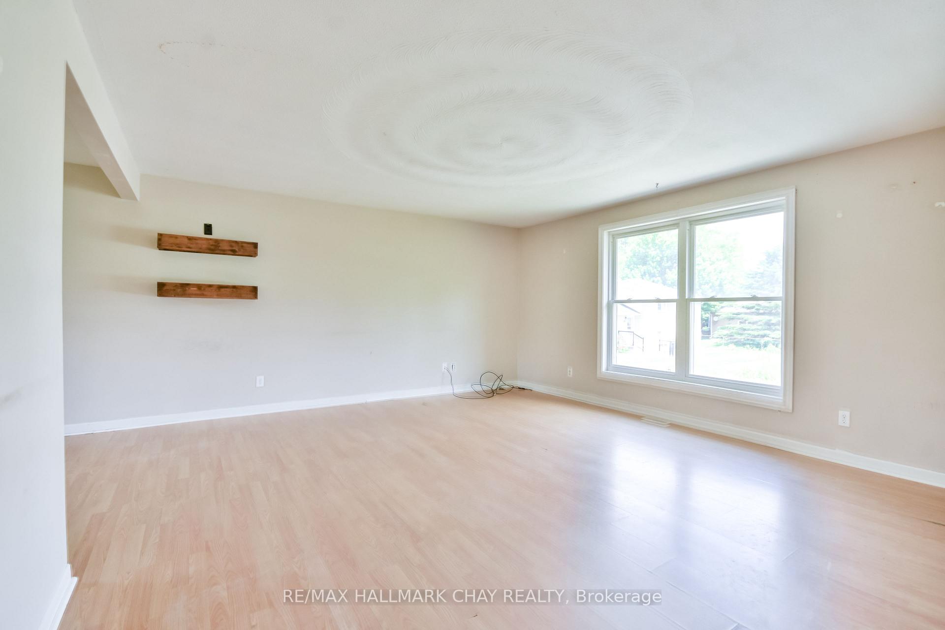 Photo 7 of 201 Mcgeorge Avenue, Essa, Angus — HOMEH