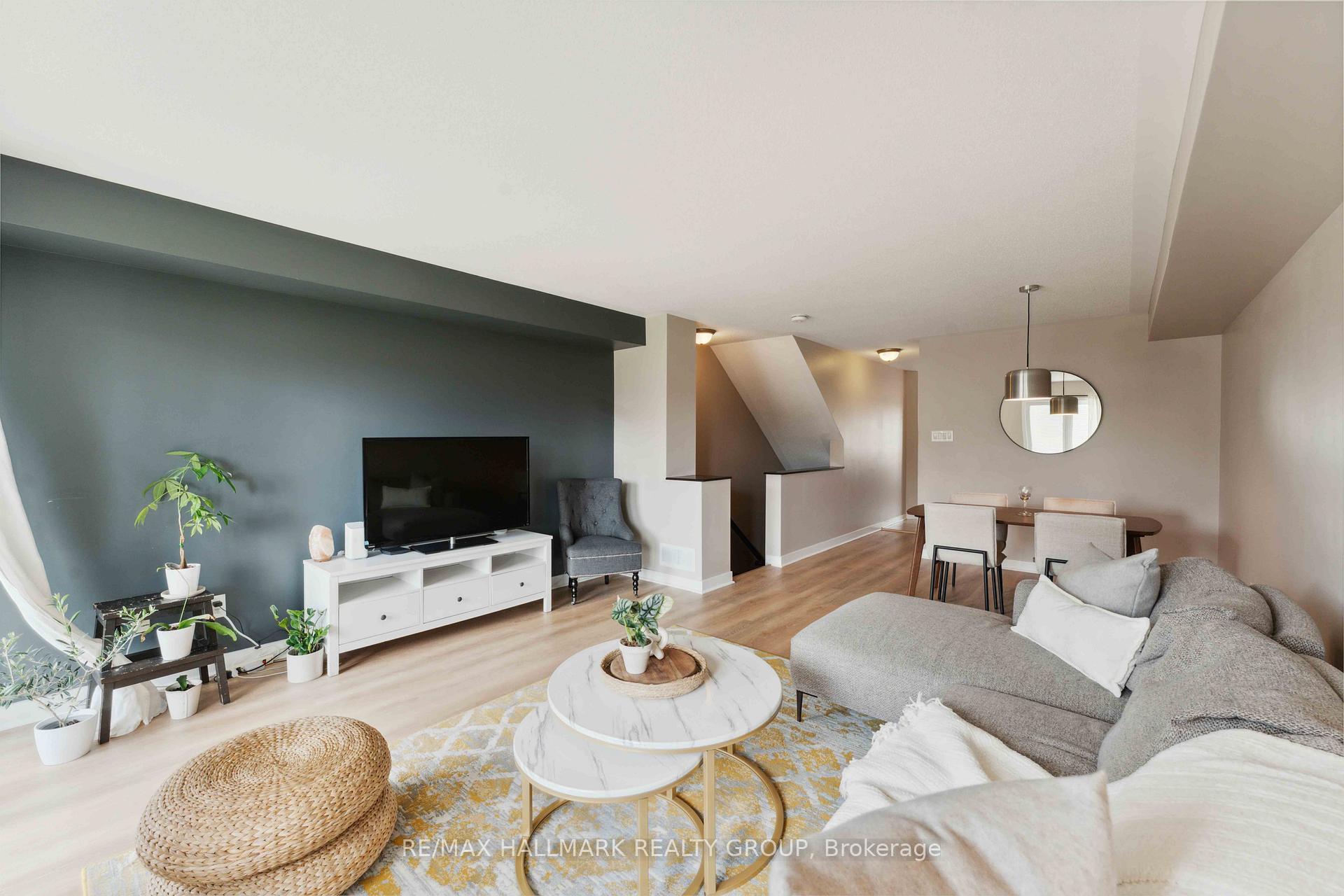 Photo 11 of 162 Bluestone Private, Ottawa, Avalon West — HOMEH