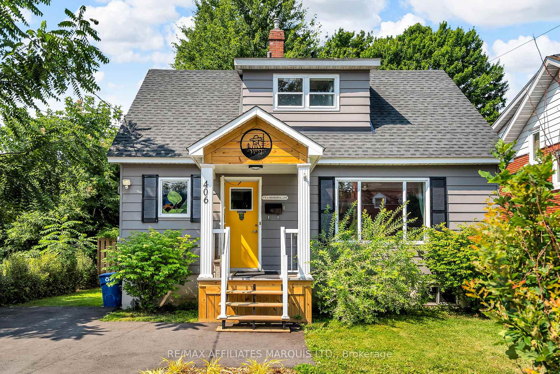Photo 3 of 406 York Street, Cornwall — HOMEH