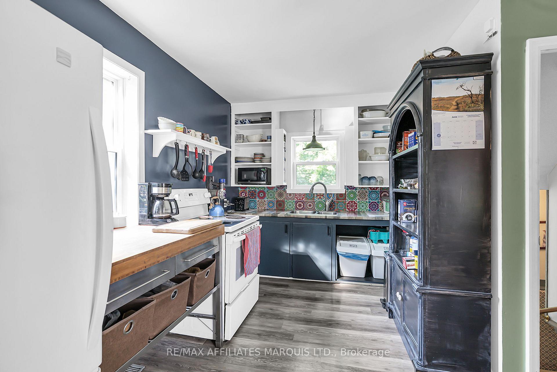 Photo 10 of 406 York Street, Cornwall — HOMEH