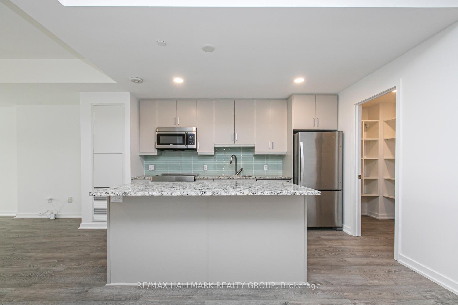 Photo 30 of Unit 107, 320 Miwate, Ottawa, Mechanicsville — HOMEH