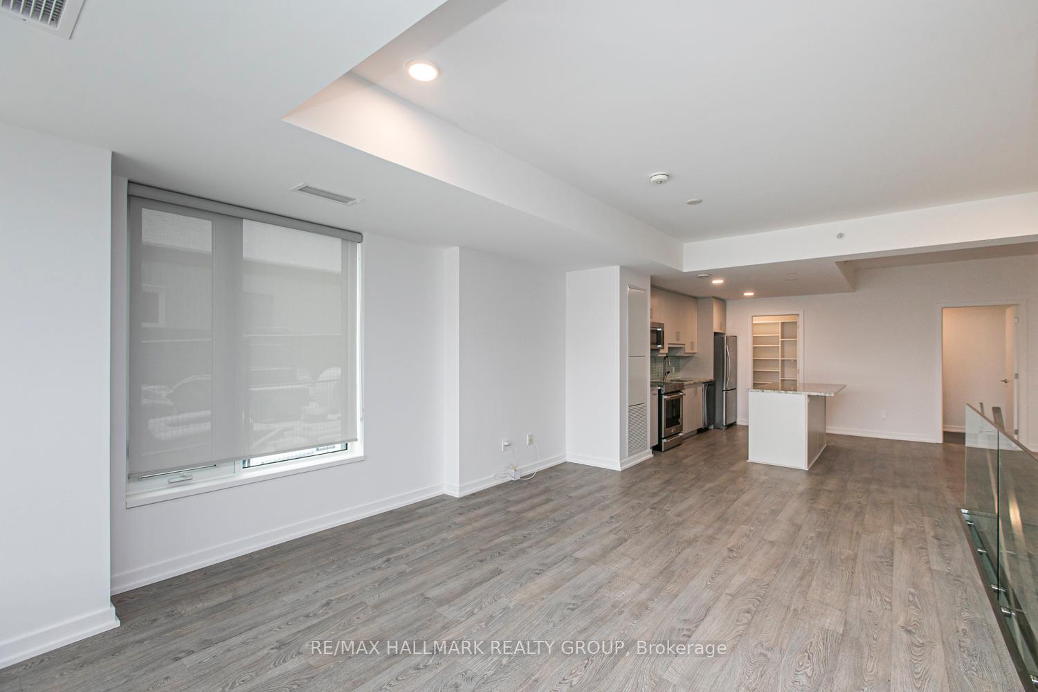 Photo 8 of Unit 107, 320 Miwate, Ottawa, Mechanicsville — HOMEH