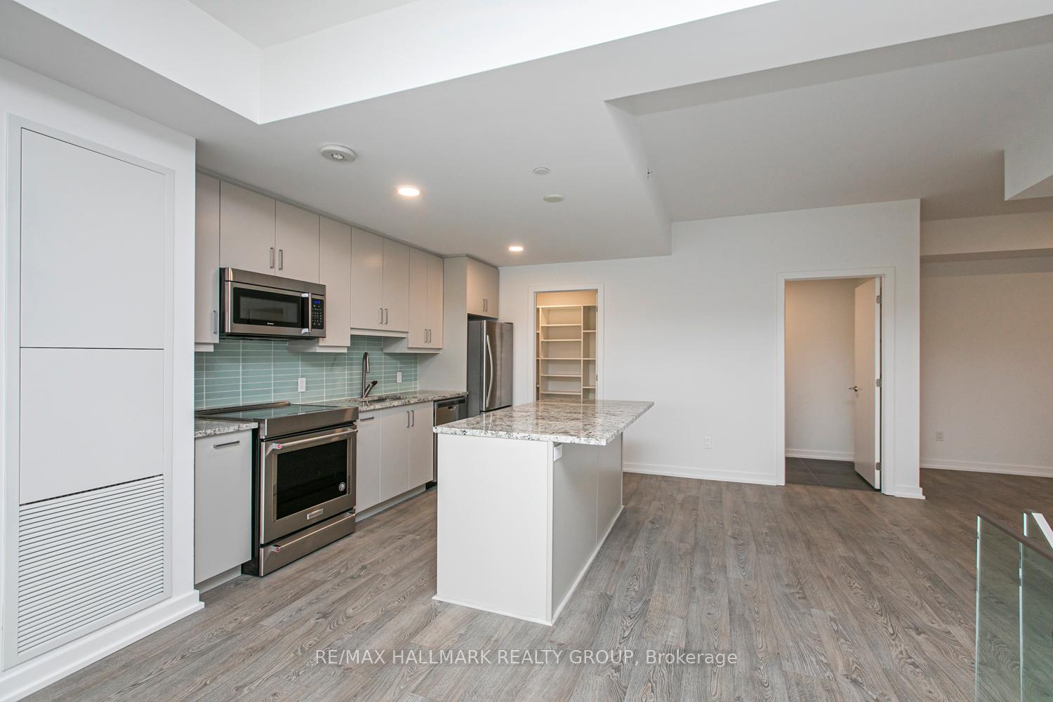Photo 10 of Unit 107, 320 Miwate, Ottawa, Mechanicsville — HOMEH