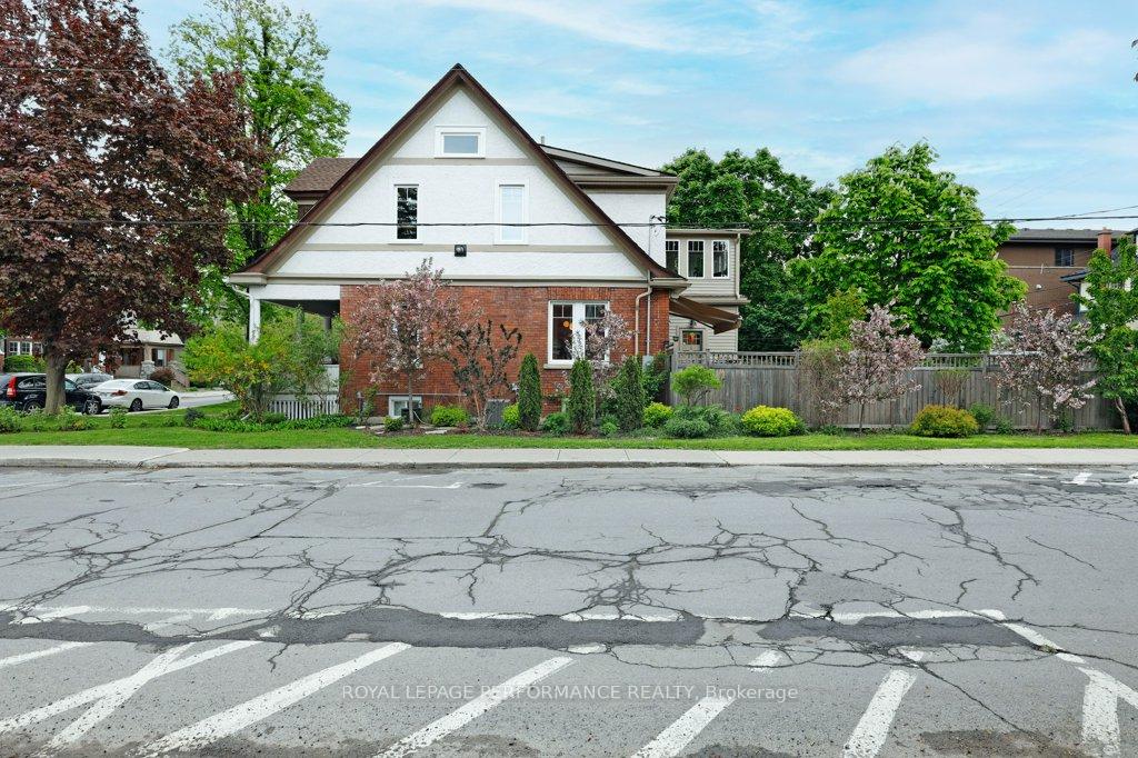 Photo 39 of 80 Renfrew Avenue, Ottawa, Glebe — HOMEH