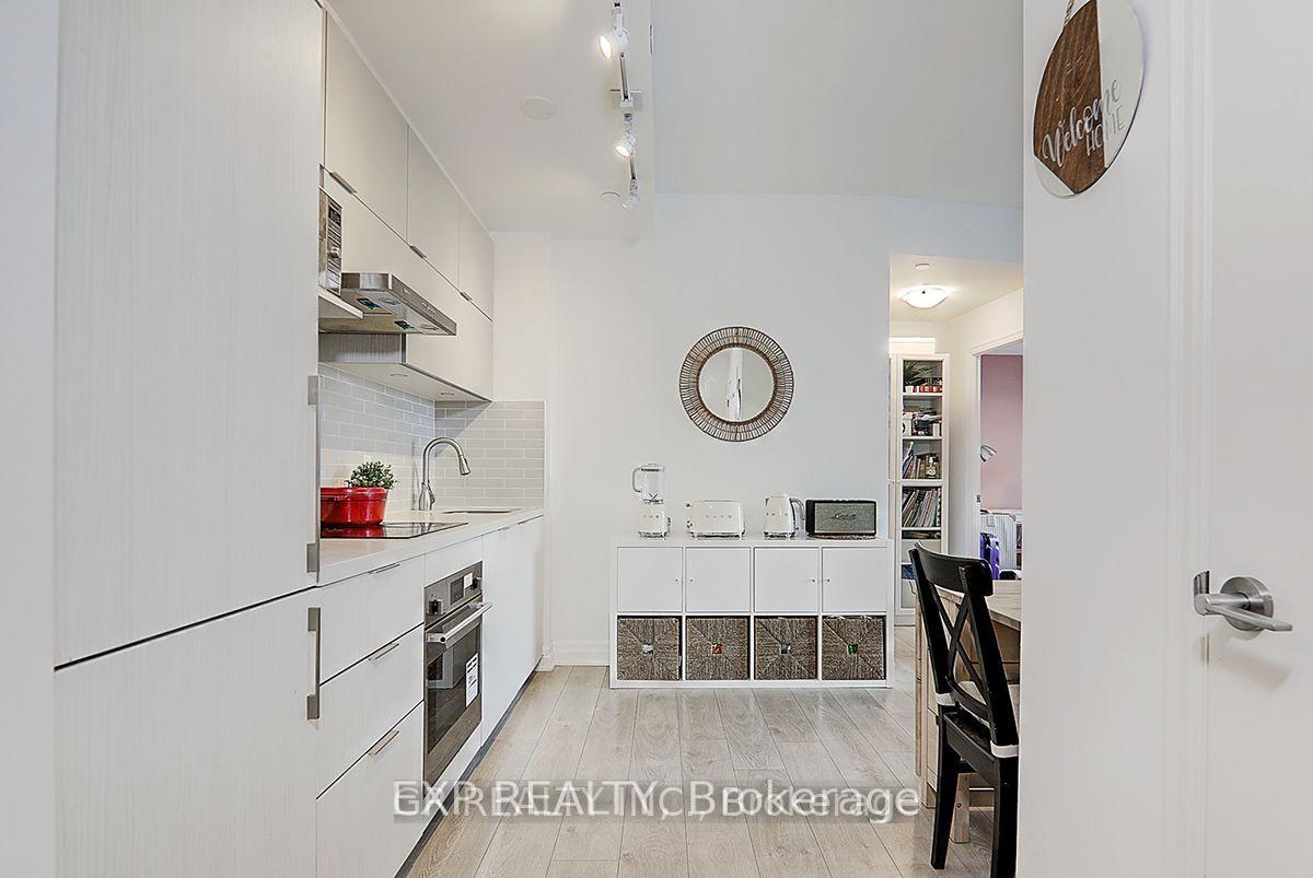 Photo 2 of Unit 829, 10 Rouge Valley Drive W, Markham, Unionville — HOMEH