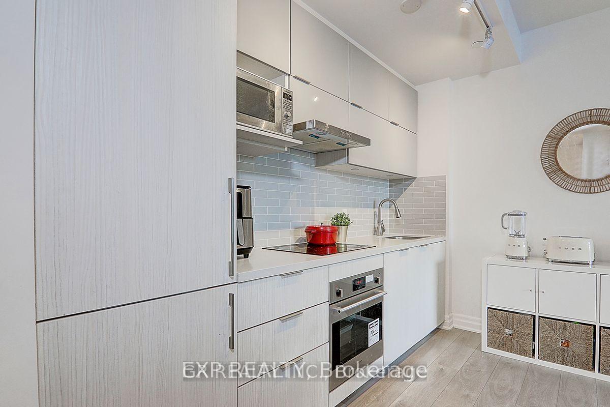Photo 3 of Unit 829, 10 Rouge Valley Drive W, Markham, Unionville — HOMEH