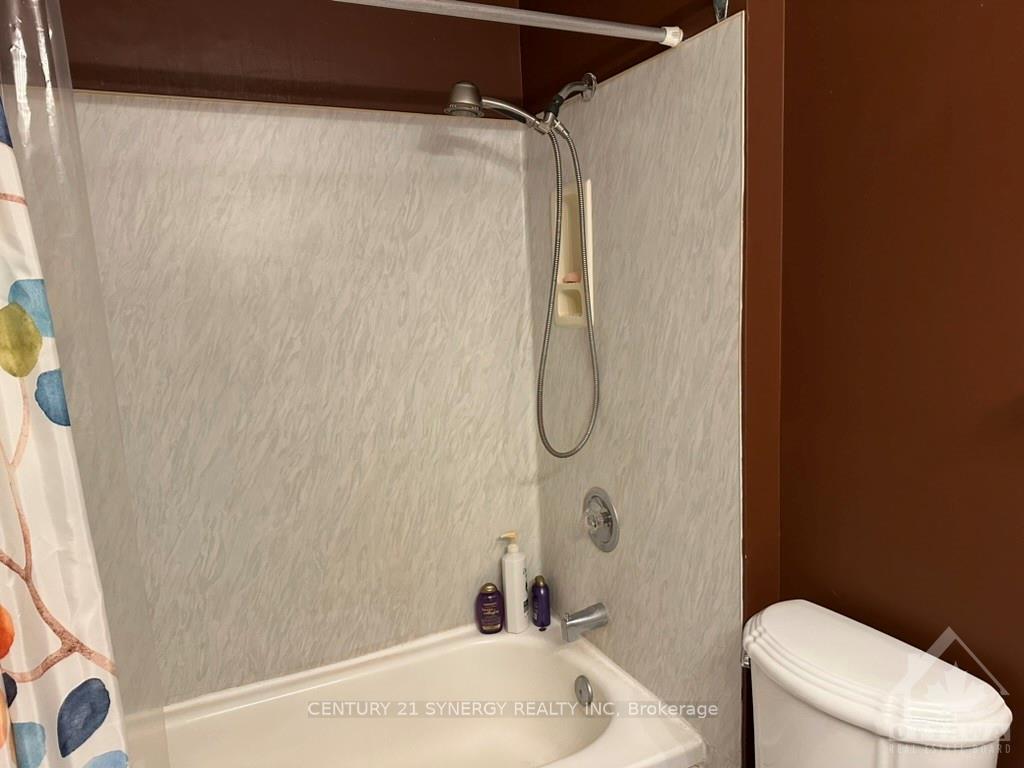 Photo 18 of 3133 Quail Drive, Ottawa, Sawmill Creek/Timbermill — HOMEH