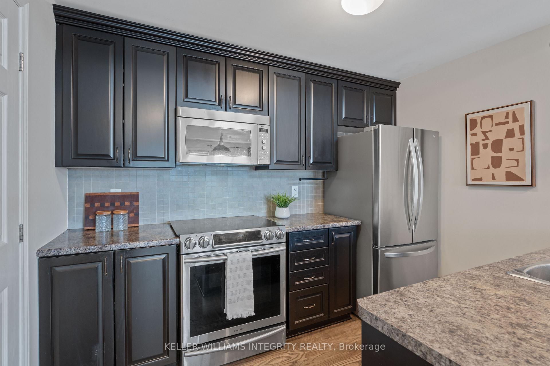 Photo 7 of Unit L, 763 Cedar Creek Drive, Ottawa, Blossom Park/Kemp Park/Findlay Creek — HOMEH