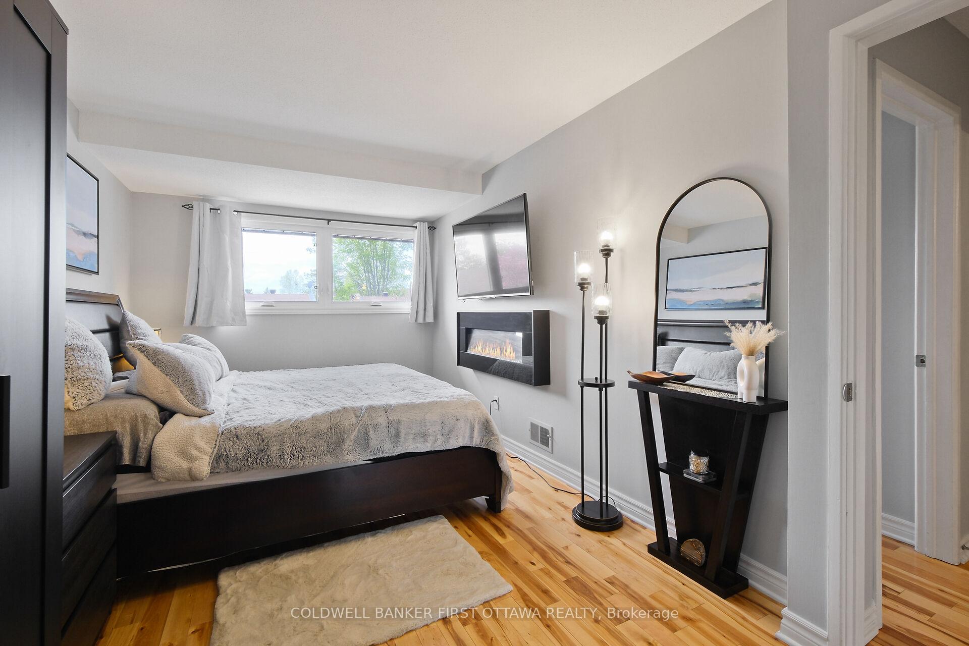 Photo 44 of 12 Carmichael Court, Ottawa, Kanata - Beaverbrook — HOMEH