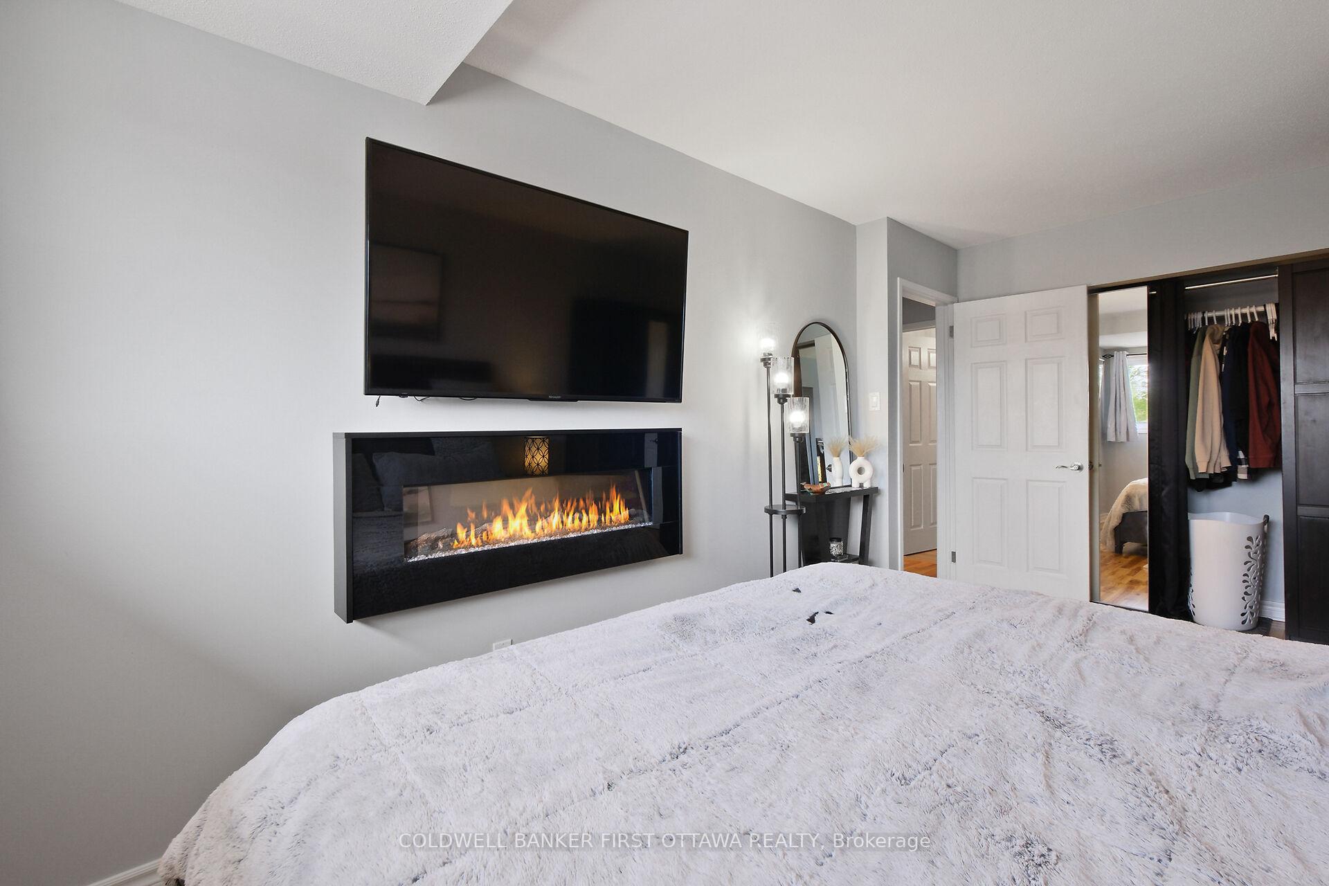 Photo 45 of 12 Carmichael Court, Ottawa, Kanata - Beaverbrook — HOMEH