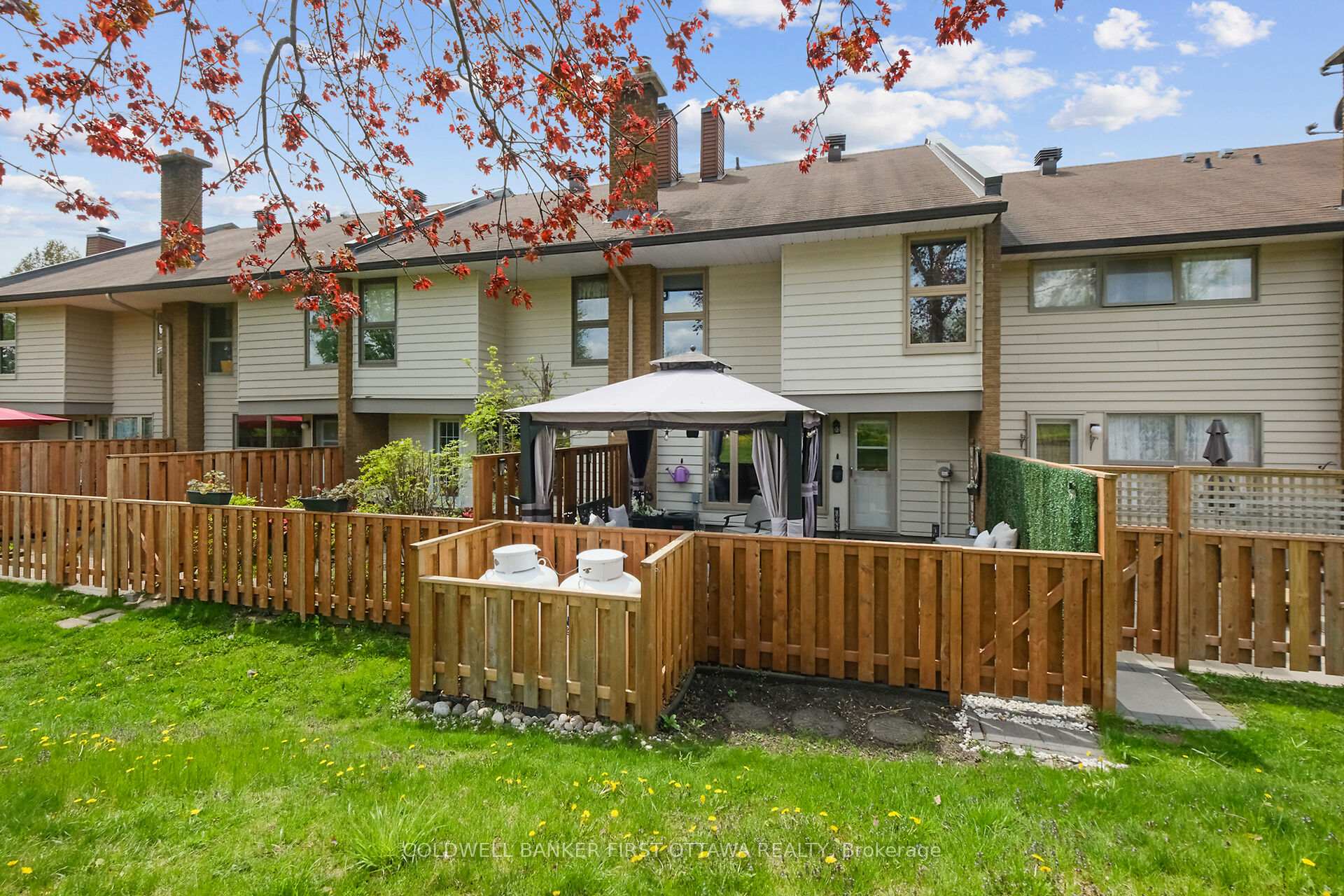 Photo 50 of 12 Carmichael Court, Ottawa, Kanata - Beaverbrook — HOMEH