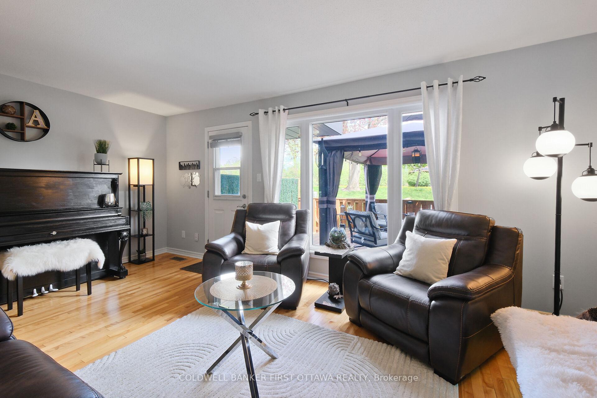 Photo 30 of 12 Carmichael Court, Ottawa, Kanata - Beaverbrook — HOMEH