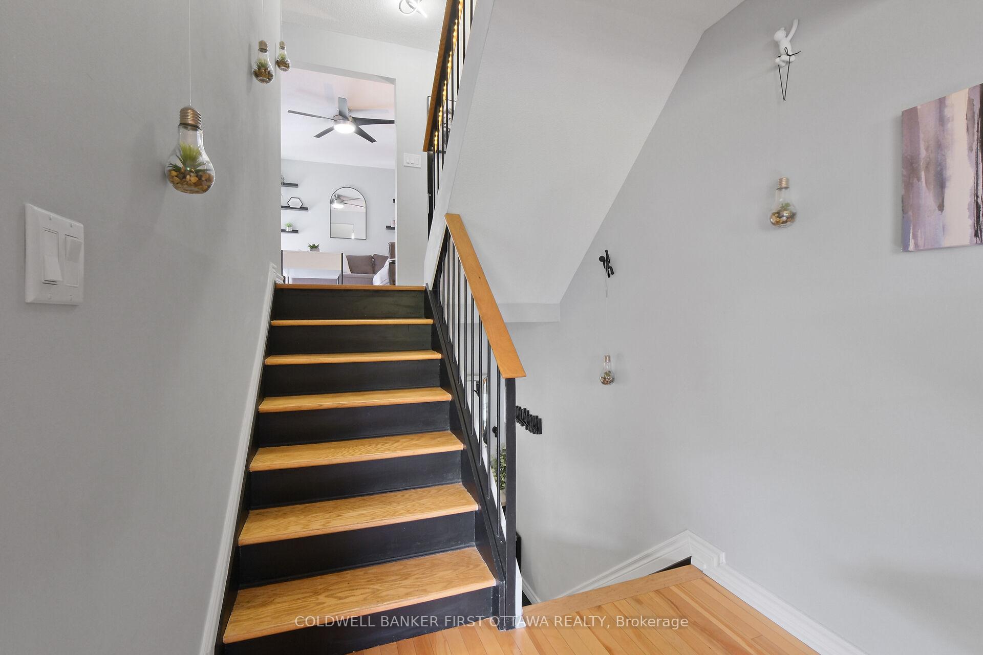 Photo 31 of 12 Carmichael Court, Ottawa, Kanata - Beaverbrook — HOMEH