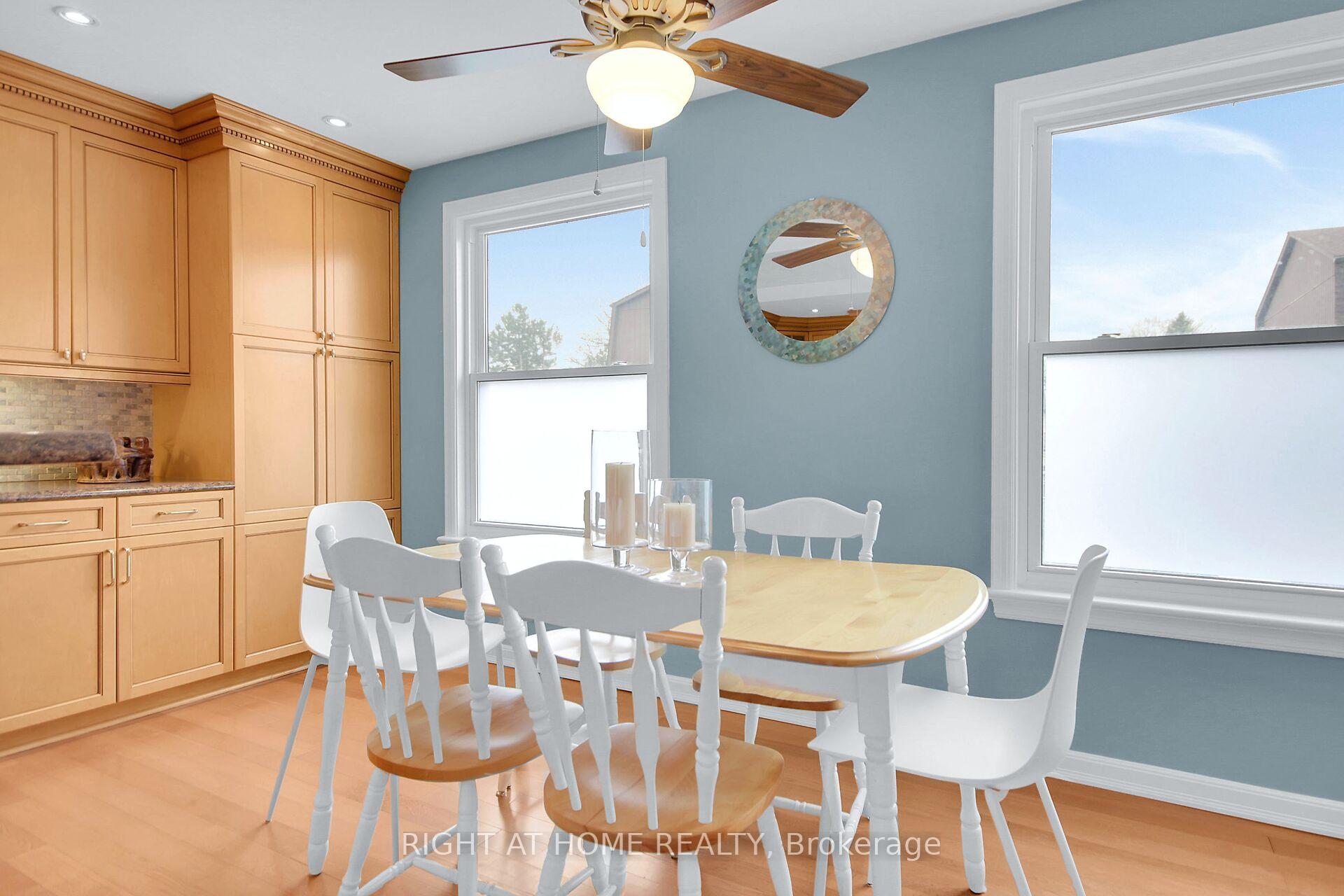 Photo 11 of 5 Moorside Private, Ottawa, Carleton Heights — HOMEH