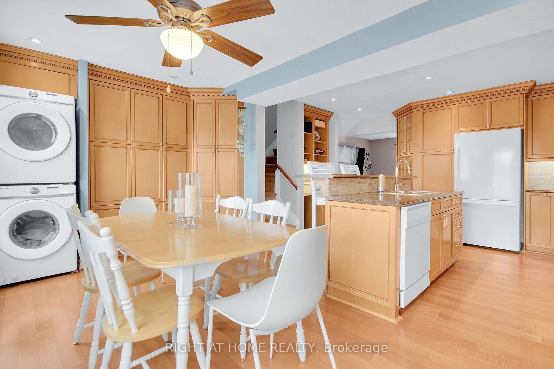 Photo 12 of 5 Moorside Private, Ottawa, Carleton Heights — HOMEH