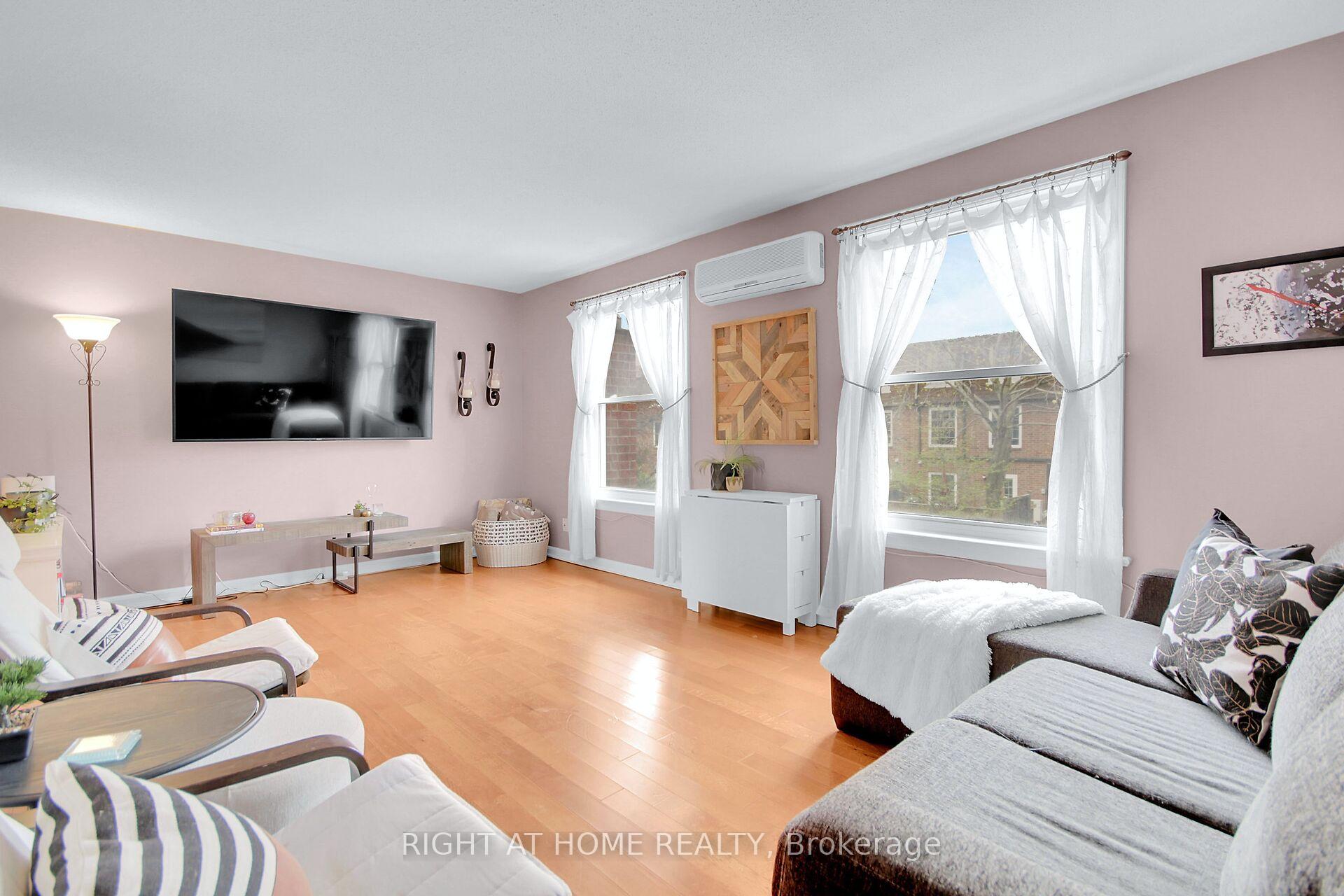 Photo 18 of 5 Moorside Private, Ottawa, Carleton Heights — HOMEH
