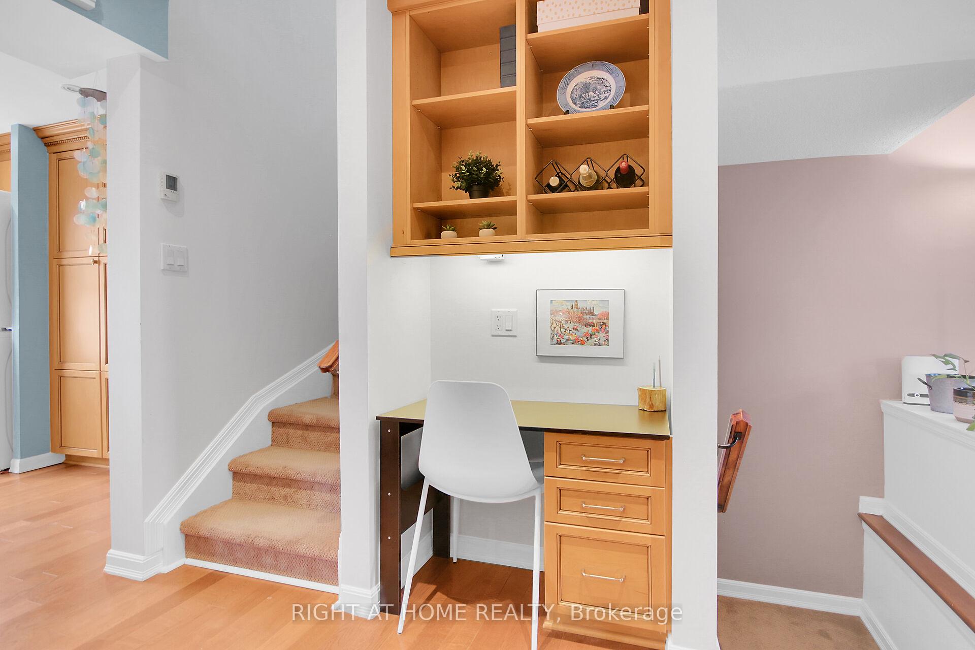 Photo 20 of 5 Moorside Private, Ottawa, Carleton Heights — HOMEH