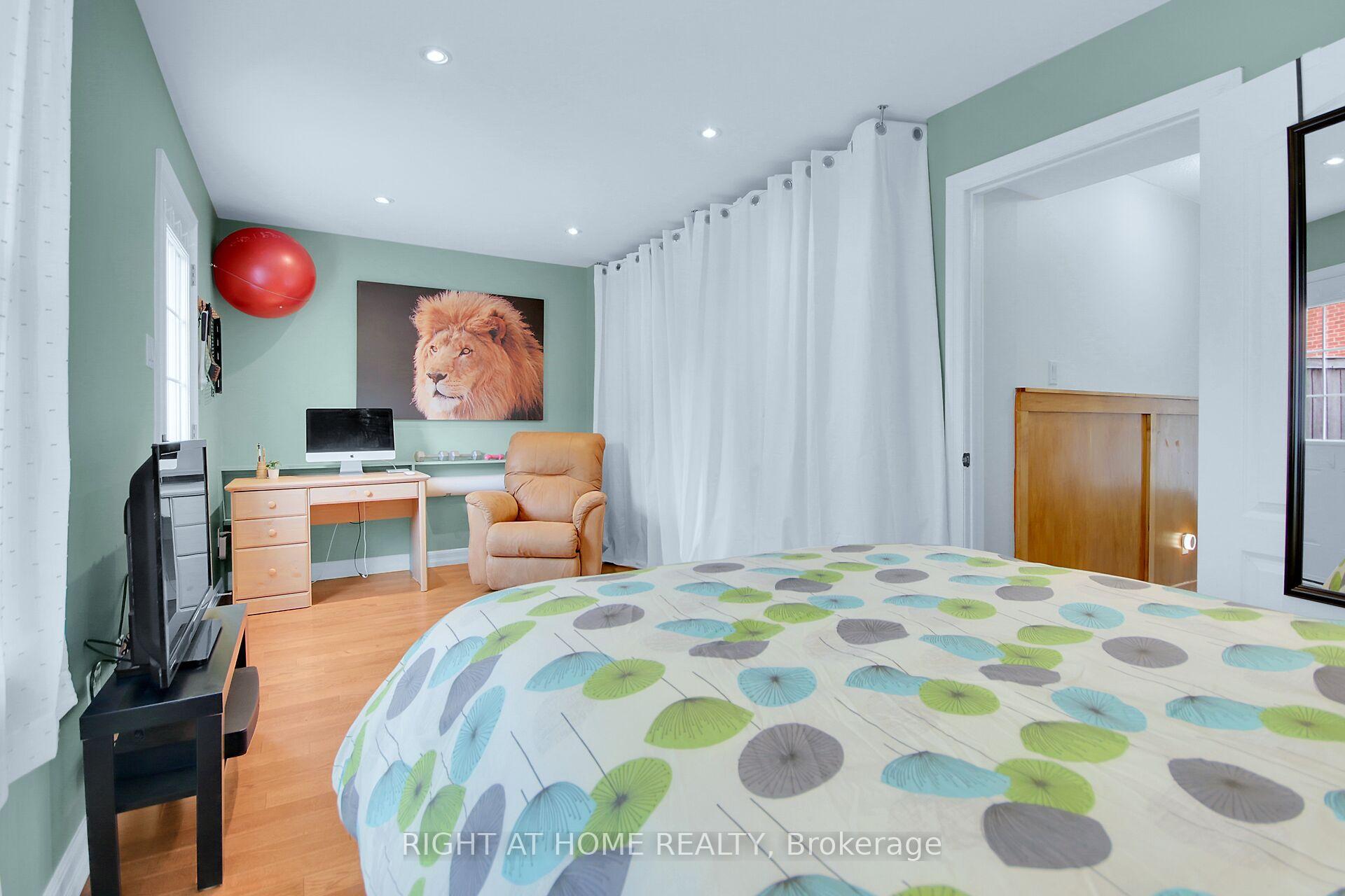 Photo 35 of 5 Moorside Private, Ottawa, Carleton Heights — HOMEH