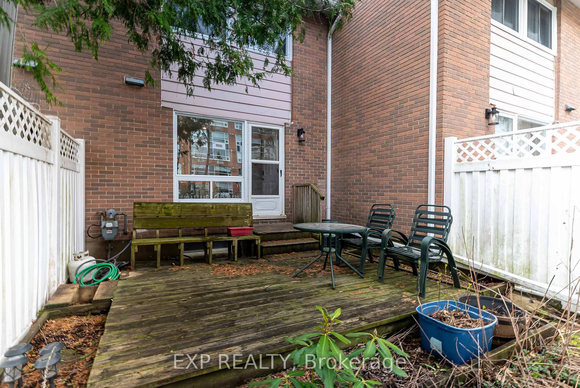Photo 46 of 60 Alison Korn Private, Ottawa, Bells Corners — HOMEH