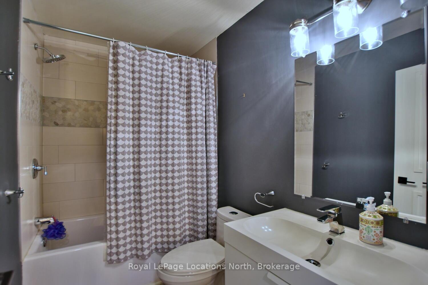 Photo 78 of 592 Oxbow Crescent, Collingwood — HOMEH