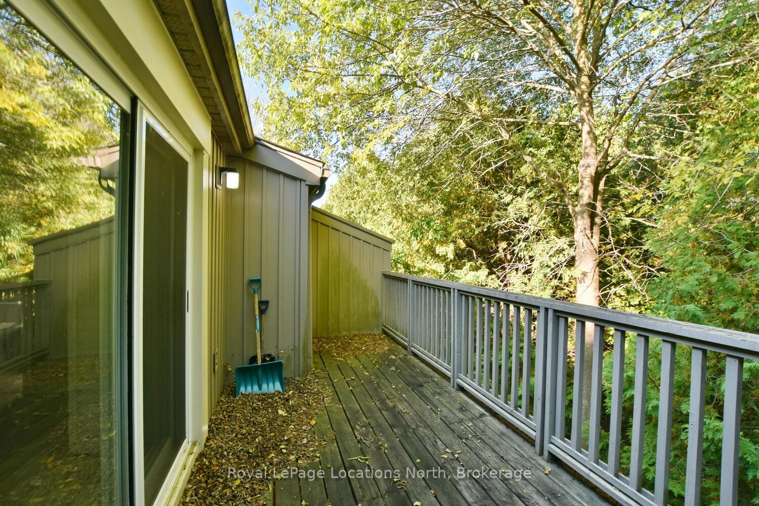 Photo 23 of 592 Oxbow Crescent, Collingwood — HOMEH